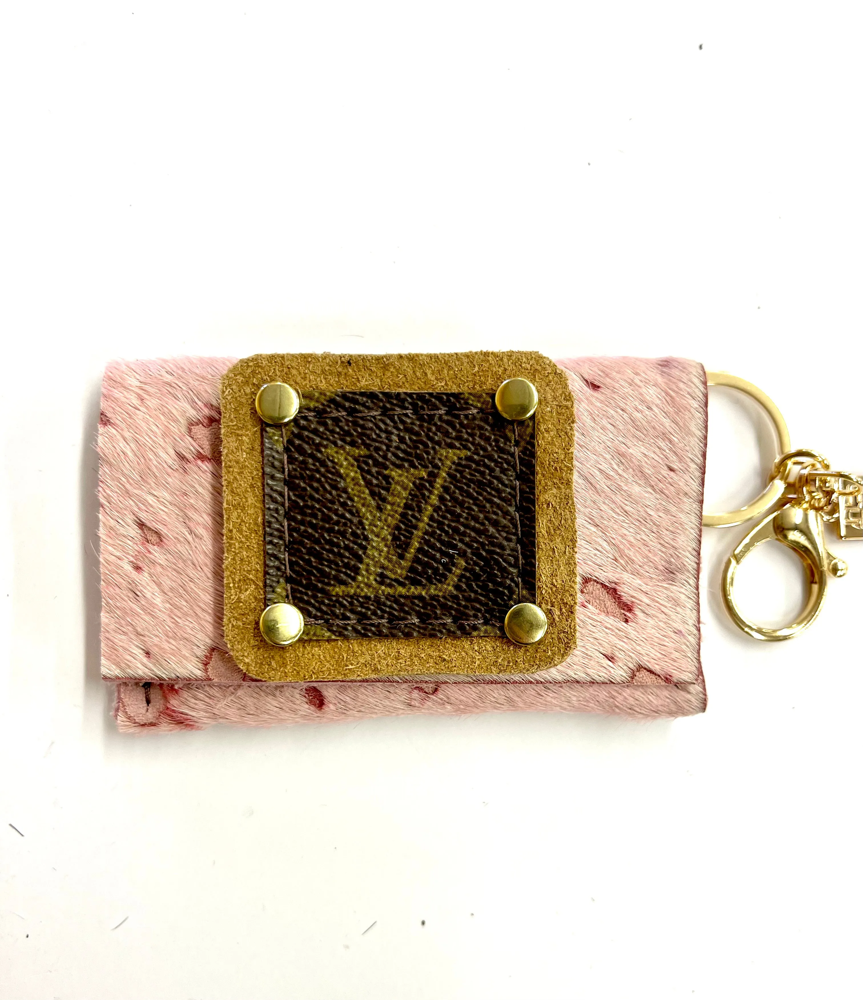 Cardholder  multiple options with LV patch with border in Camel