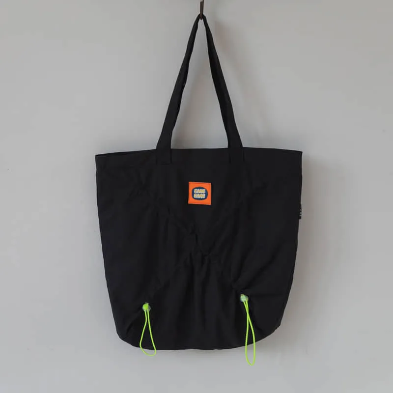 Pleated handbag