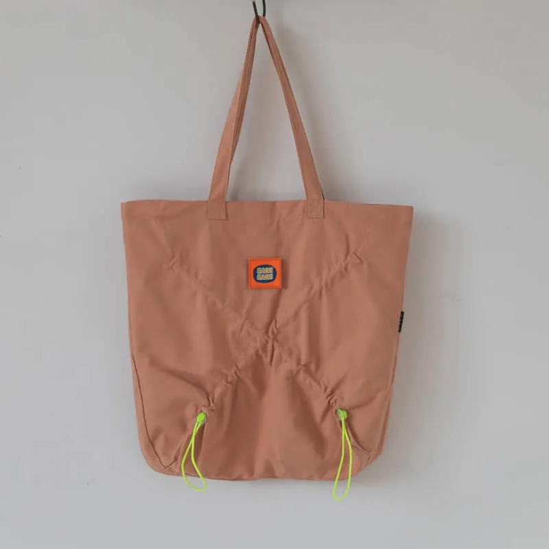 Pleated handbag