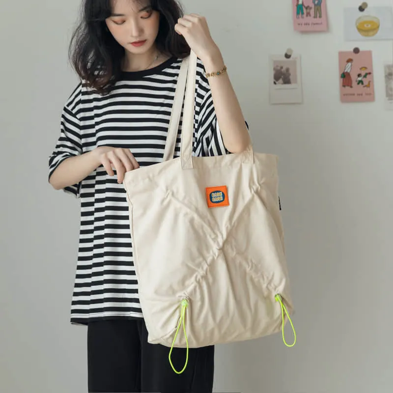 Pleated handbag