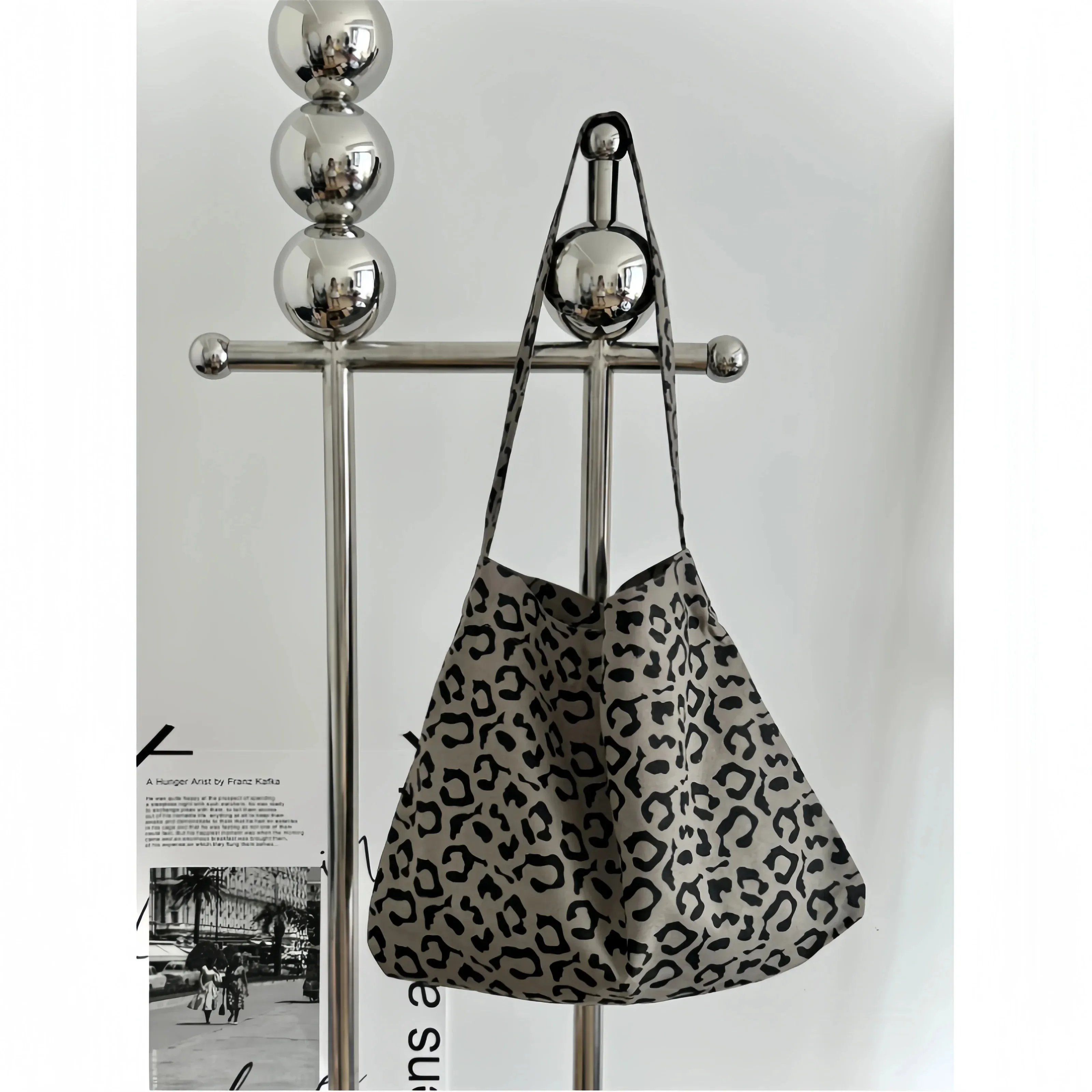 UAKISS  -  Women 2024 New Large Capacity Niche Pink Leopard Print Single Shoulder Tote Bag Commuting Casual Canvas Tote Bags
